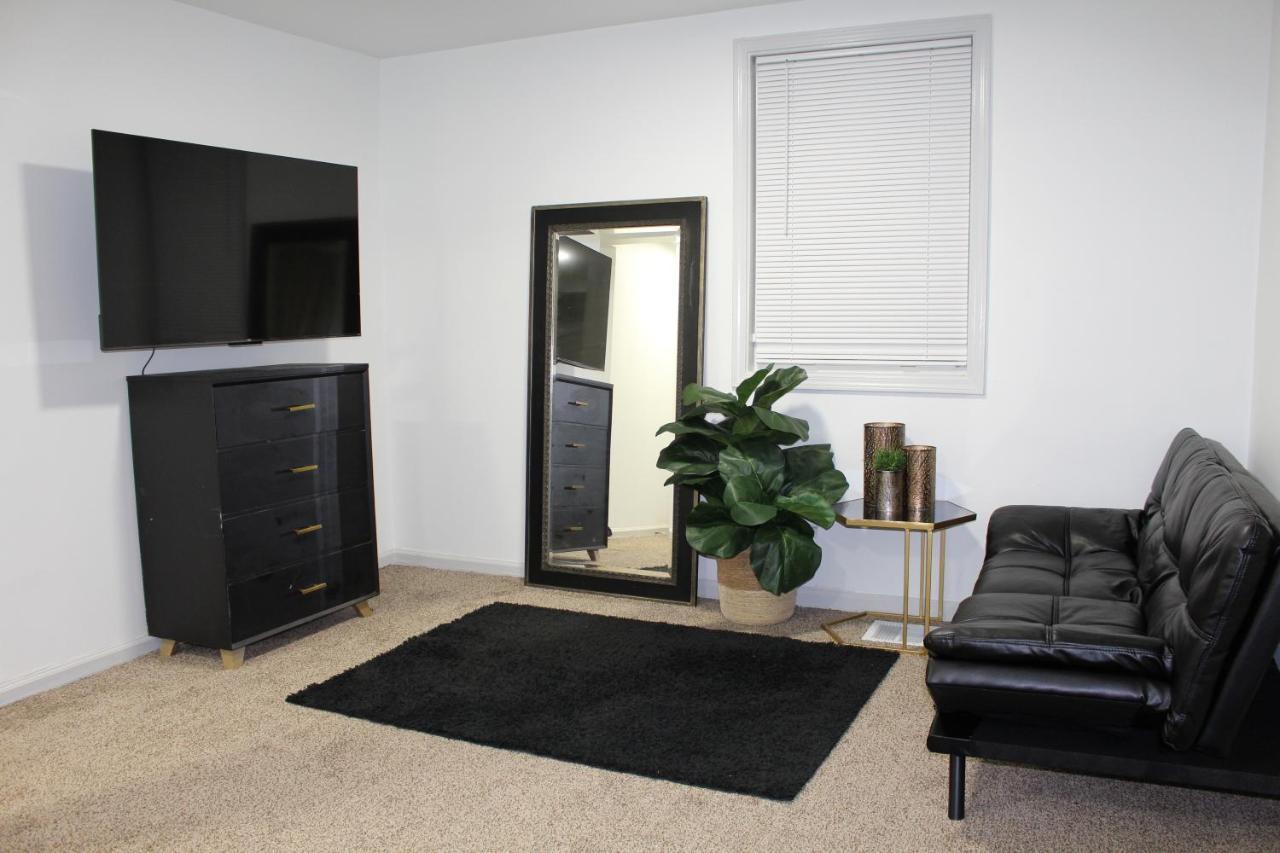 Shared Guest House With Private Rooms Atlanta Exterior photo